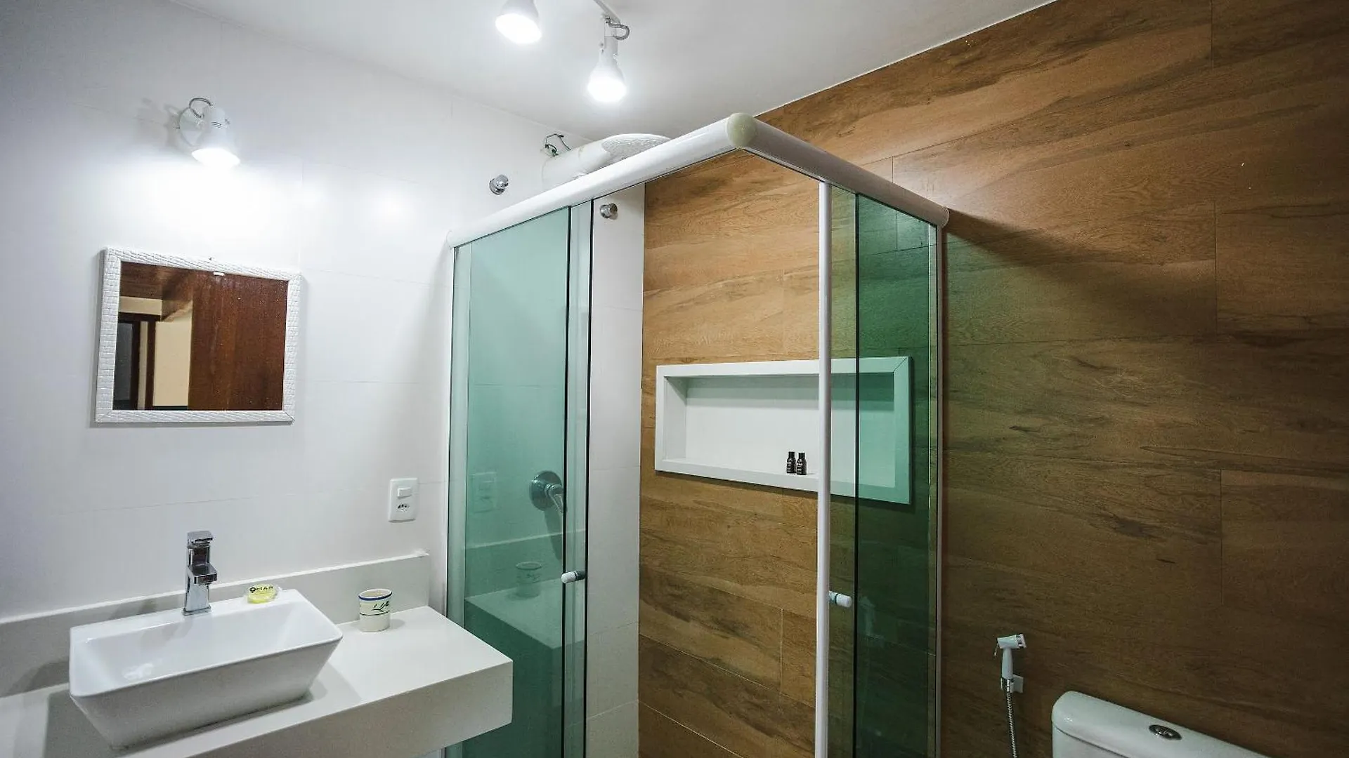 Casa Em Condominio Completo Em Buzios | Cbc 25 Búzios